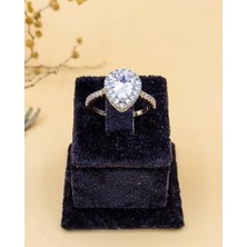 Nevoka Aurora Tek Taş Zirkon Gold Yüzük