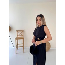 Seda Fidan Boutique Broş Detaylı Yırtmaçlı Midi Şık Elbise Siyah