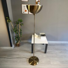 Bamyum Eskitme Renk Lambader Düz Ince Gövde Modern Dekoratif Metal Oturma Odası Çalışma Odası Zemin Lambası