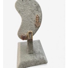 Cesicey Kalp Detaylı Baget Taşlı 3 lü set Çelik Küpe Altın Renk