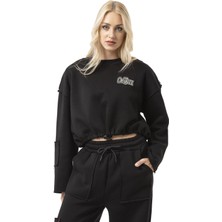 Cipo & Baxx WL370 Kadın Kısa Sweatshirt - Bağcıklı ve Logo Baskılı Siyah Kısa Kazak