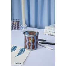 The Candle Talks Indian Sandalwood Teneke Mum