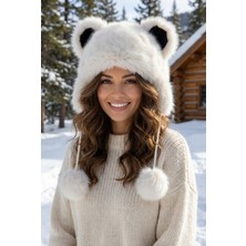 Kapin Kürk Kulaklı Ponponlu Ekstra Kabarık Peluş Şapka