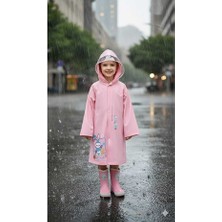 Landview Eva Kumaş Kapüşonlu Desenli Cepsiz Çıtçıtlı Çocu Yağmurluğu Çanta Koruyuculu Çocuk Yağmurluk