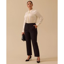 Seçil Beli Lastikli Bilek Boy Pantolon