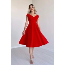 Mossta Düşük Omuz Eteği Volanlı Krep Elbise - Kırmızı