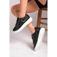 Romex Siyah Platform Tabanlı Zincir Detaylı Şık Kadın Sneaker Ayakkabı Ortopedik Taban