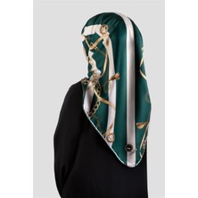 Violla Twill Çizgili Kemer ve Zinci Desenli Petrol Yeşili Renkli 90X90 Eşarp (Ipek Içermez) Kenar Dikiş Şekli El Dikişli