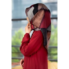 Vissona %100 Twill Ipek Dokulu ve Geometrik Desenli Bordo - Bej Renkli 90X90 Eşarp Dikim Şekli : El Dikişi