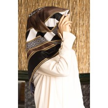 Violla Twill Geometrik Desenli Siyah - Bej Renkli 90X90 Eşarp (Ipek Içermez) Kenar Dikiş Şekli El Dikişli