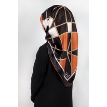 Violla Twill Gold Detaylı Geometrik Çiçekli Desenli Taba Renkli 90X90 Eşarp (Ipek Içermez) Kenar Dikiş Şekli El Dikişli