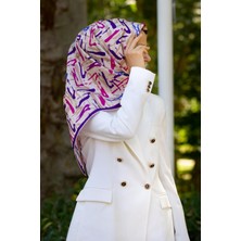 Vissona %100 Twill Ipek Geometrik Desenli Mor - Fuşya Renkli 90X90 Eşarp Dikim Şekli : El Dikişi