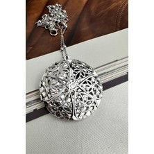 Modex Gümüş Rengi Yıldız Detay Açılabilir Yuvarlak Kapaklı Kolye (68CM)