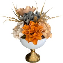 Madam Concept Gold Detaylı Seramik Vazo Içinde Yapay Çiçek Aranjmanı / Turuncu, Beyaz,siyah Renk Sçenekleri