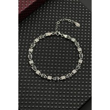 Frnch 925 Ayar Gümüş Siyah-Beyaz Zirkon Taşlı Gümüş Renk Erkek Bileklik FRJ12717-3717-SB