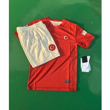 Andream Türkiye Milli Takım Isimsiz 2025 Sezon Futbol Çocuk Forması 3'lü Çorap Hediyeli