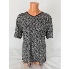 Yaşar Triko Kadın Siyah Gri U Yaka Kısa Kollu Desenli Yırtmaçlı Dokuma Viskon Anne Penye Tişört
