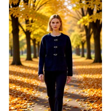 Benerly Kadın Dokulu Geniş Kalıp Mont Görünümlü Triko Hırka Kış Sezonu ve Stil Sunar Fonksiyonel Şık