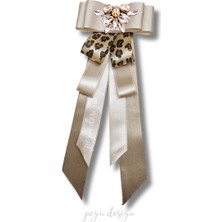 Pegu Shine Seri Ekru Grogren Leopar Kurdele Taşlı Yaka Çiçeği Broş Okul,iş,şal,gömlek