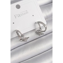 Al-Kar Ticaret Pirinç Gümüş Renk Zirkon Taşlı Halka Model Sallantı Yıldız Detay Kadın Küpe