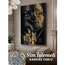 SML Tablo Simli Altın Pırıltılı Makyajlı Afrikalı Kadın Gold Sim Işlemeli Dikey Kanvas Tablo