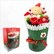 Süsle Bebek ve Parti Pelüş Ayıcıklı Kokinalı Çantalı 35CM Yılbaşı Buketi - Yeşil