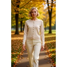 Benerly Kadın Giyim Koleksiyonu Düğme Detaylı Uzun Kollu Triko Hırka Günlük Tamamlayan Bir Parça Şık