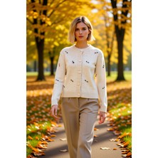 Benerly Kadın Crop Kesim Metal Detaylı Bisiklet Yaka Uzun Kollu Yumuşak Dokulu Triko Hırka Casual Stiller