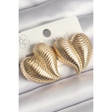 Eco Port Pirinç Gold Renk Işlemeli Bomba Kalp Model Kadın Küpe