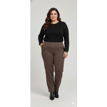 Akşen Giyim Büyük Beden Enine Boyuna  Likralı  Yüksek  Belli Iki Cepli Scuba Krep Pantolon