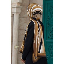 Vissona Lüks Medine Ipeği Geometrik Desenli Sütlü Kahve Renkli 75X195 Kırışmaz Şal Moss Krep Dikiş Tipi Italyan Dikişli