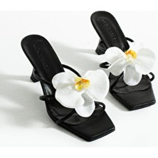 Gökçe Shoes Arlis Siyah Orkide Detay Kadın Topuklu Terlik