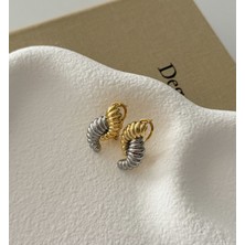 H&S Aksesuar Tasarım Çelik Kıvrım Küpe