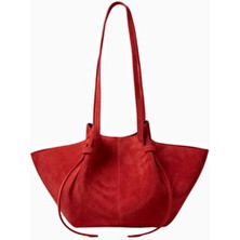 Yuzefi Mochi Kırmızı Goji Renkli, Italyan Süet Deri Knotted Askılı Tote Çanta