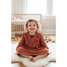 Bertuğ Bebek Fırfırlı Kız Çocuk Bebek Triko Tarçın Kahve Elbise
