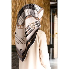 Violla Twill Ekoseli ve Zincir Desenli Gri Renkli 90X90 Eşarp (Ipek Içermez) Dikim Şekli : El Dikişi