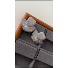 H&S Aksesuar Özel Seri Zirkon Taşlı Iri Kalp Küpe