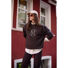 Amia&Co. Acı Kahve Baskı Detaylı Bisiklet Yaka Oversize Sweatshirt