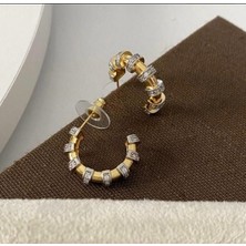 H&S Aksesuar Özel Tasarım Zirkon Taşlı Yuvarlak Küpe