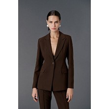 Vatkalı Fitted Kesim Blazer Ceket