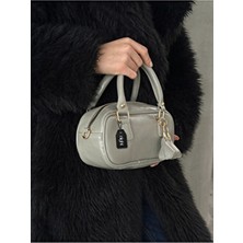 Night Bonnie Model Çağla Yeşili Charm Hediyeli Kadın El ve Omuz Çantası