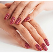 Artikel Pembe Leopar Tırnak Dövmesi