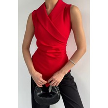 Gülseli Kadın Kruvaze Yaka Drape Detaylı Asimetrik Bluz P-00019468