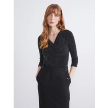 LC Waikiki Lcwaıkıkı Basic Siyah Kruvaze Yaka Parlak Görünümlü Bluz