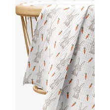 Cekic Kids 4 Katlı Müslin Örtü - Tavşan ve Havuç Desenli Bebek Müslin Battaniyesi - 100X110 cm