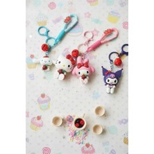 Miniso Sanrio Lisanslı Çilek Serisi Pvc Anahtarlık