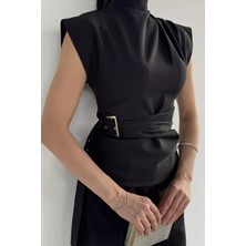Gülseli Kadın Dik Yaka Bel ve Omuz Drapeli Kemer Detaylı Bluz P-00019473