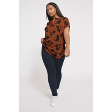 Büyük Beden V Yaka Kısa Kollu Bürümcük Kumaş Çiçek Baskılı T-Shirt 304313
