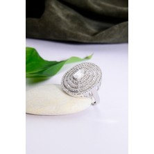 Innuendo 925 Ayar Gümüş Taşlı Büyük Oval Şık Yüzük