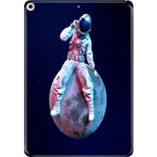 Adasena iPad Air 2 9.7" Kılıf Tablet Için Desenli Silikon Kapak - Oturan Astronot